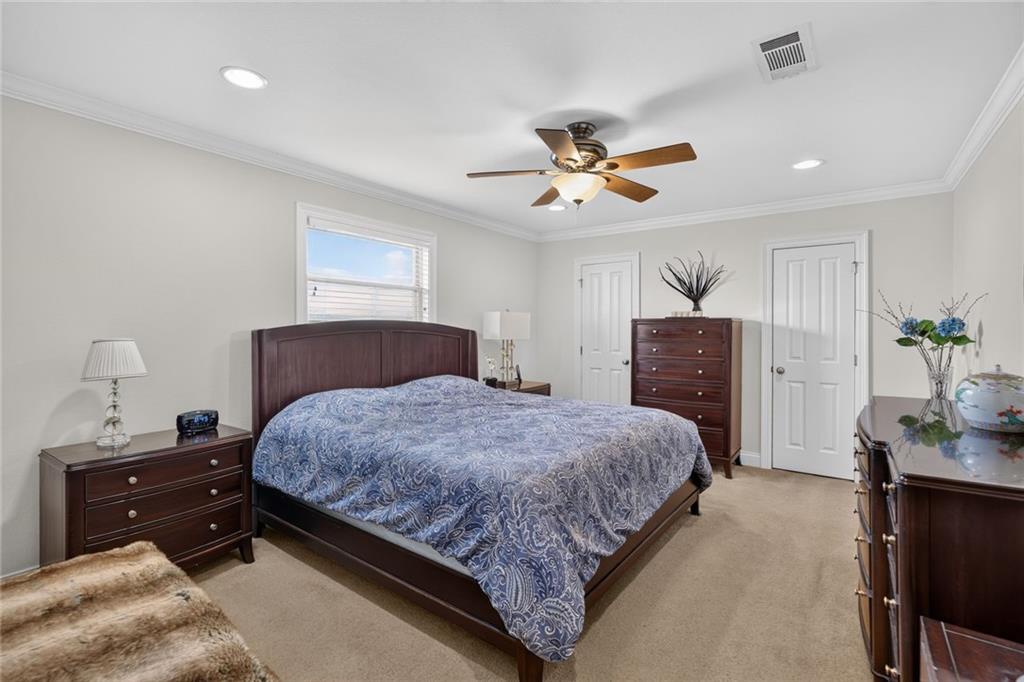 319 SHARON Drive
