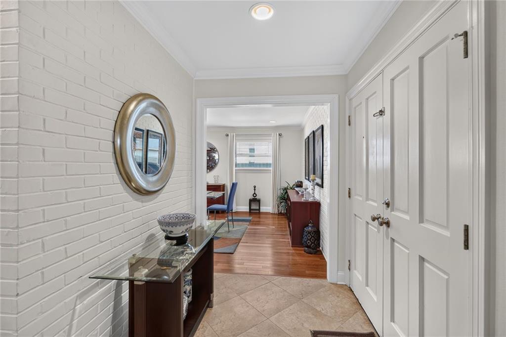 319 SHARON Drive