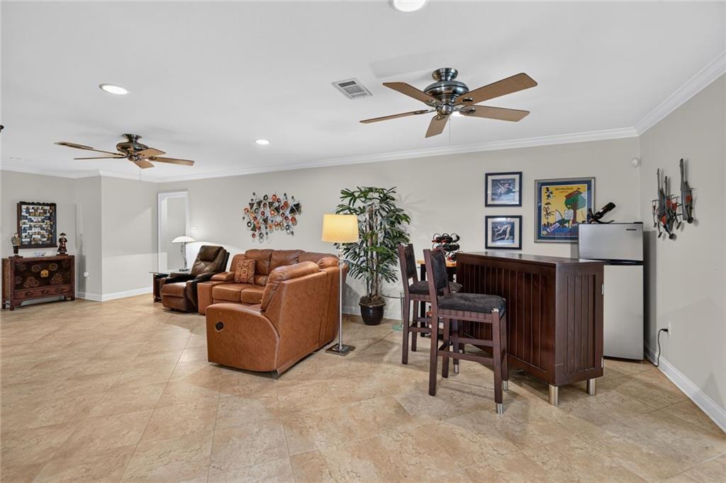 319 SHARON Drive