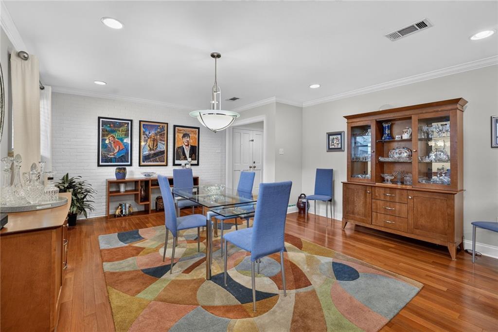 319 SHARON Drive