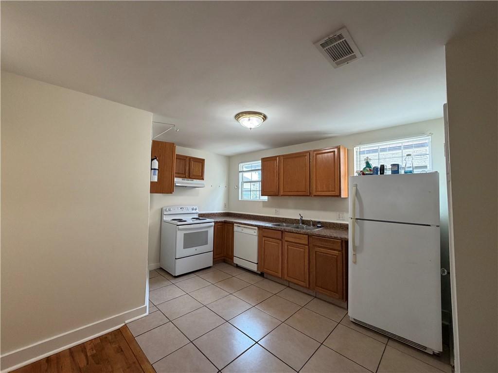5910 LOUIS XIV Street