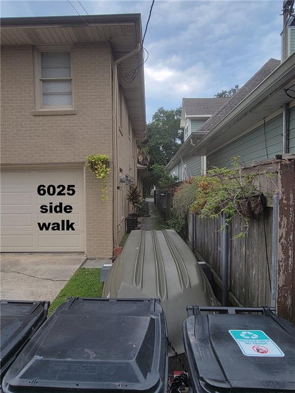 6021 25 CANAL Boulevard