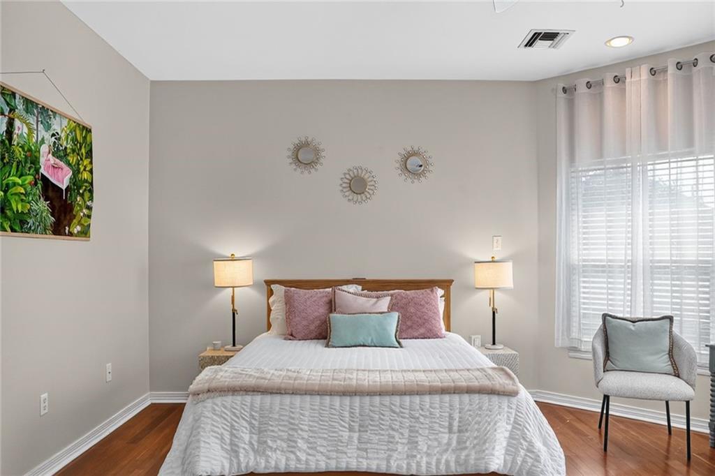 416 RIDGEWOOD Drive