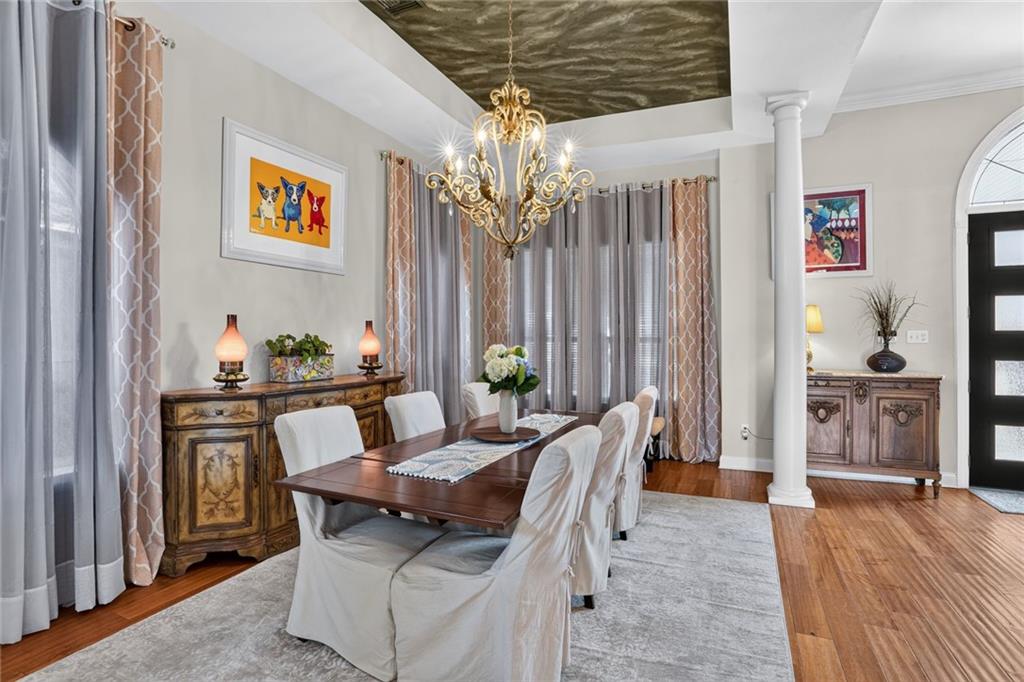 416 RIDGEWOOD Drive
