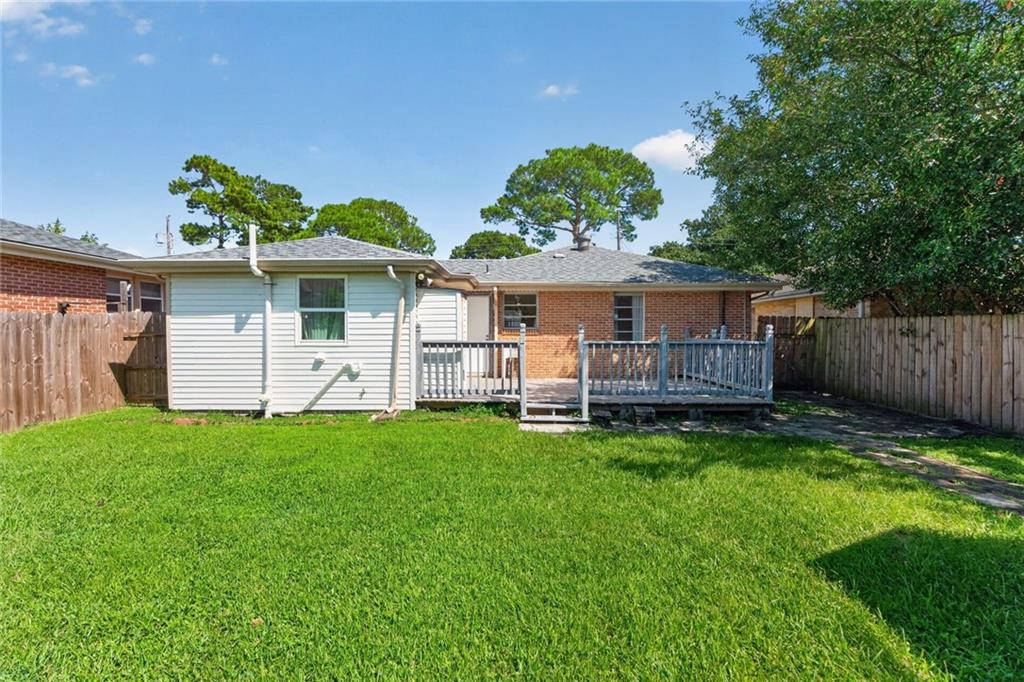 518 OAKLAWN Drive