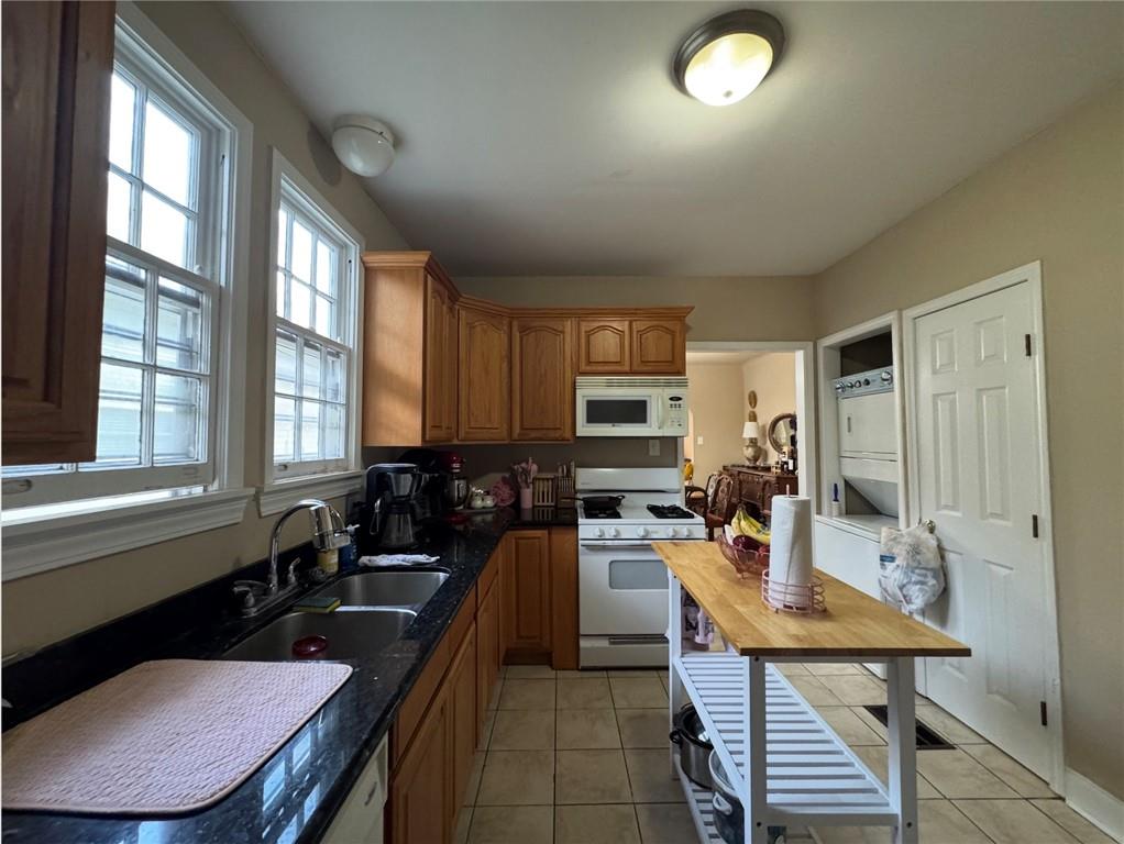 5864 LOUIS XIV Street