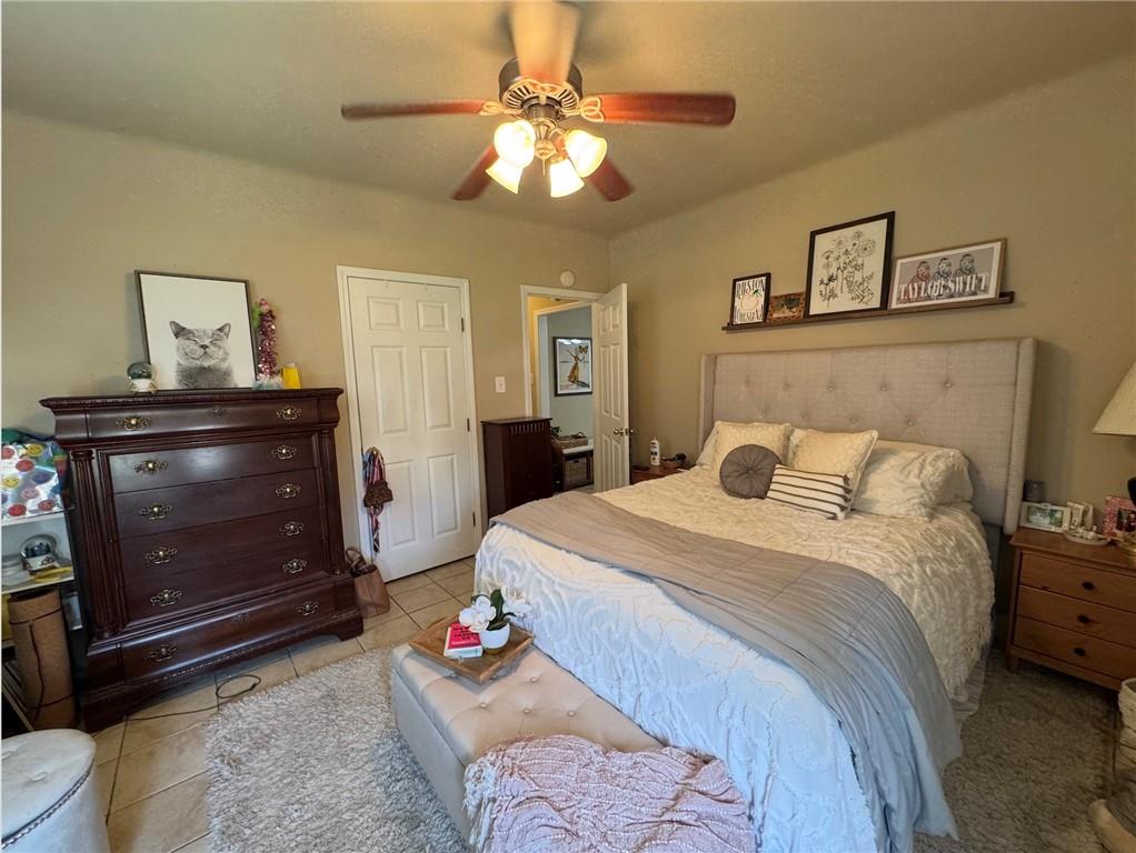 5864 LOUIS XIV Street
