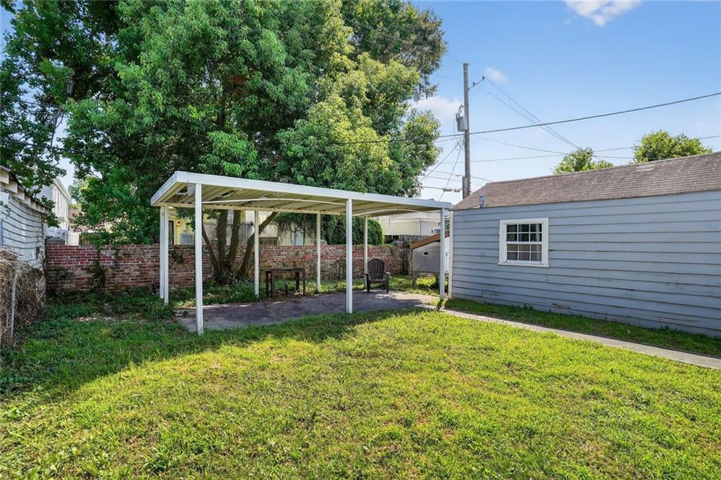 3705 FAIRMONT Drive