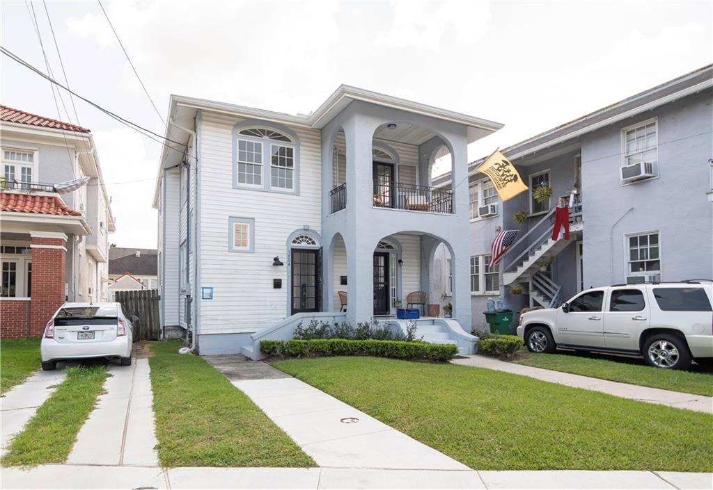3704 DUMAINE Street