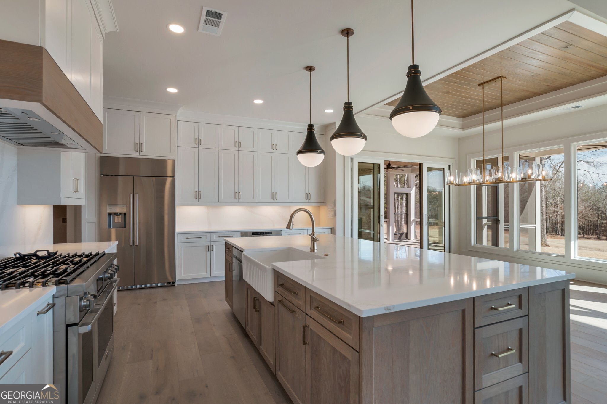 2819 Kestrel Drive