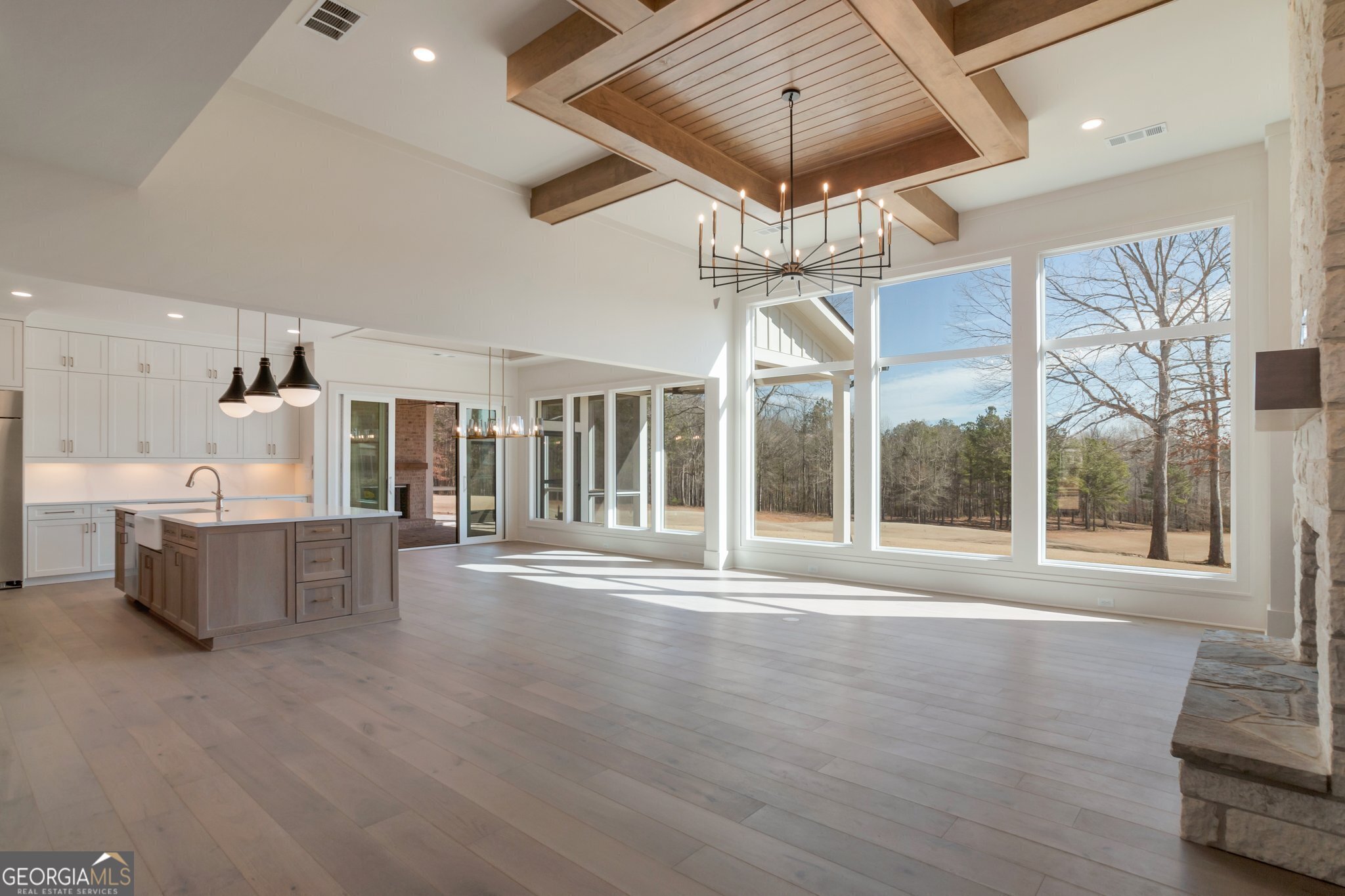 2819 Kestrel Drive