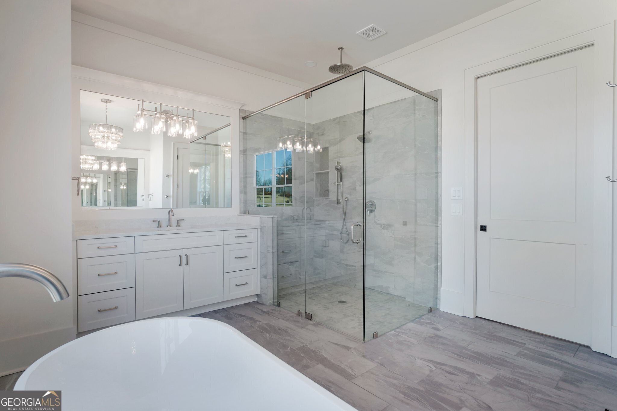 2819 Kestrel Drive