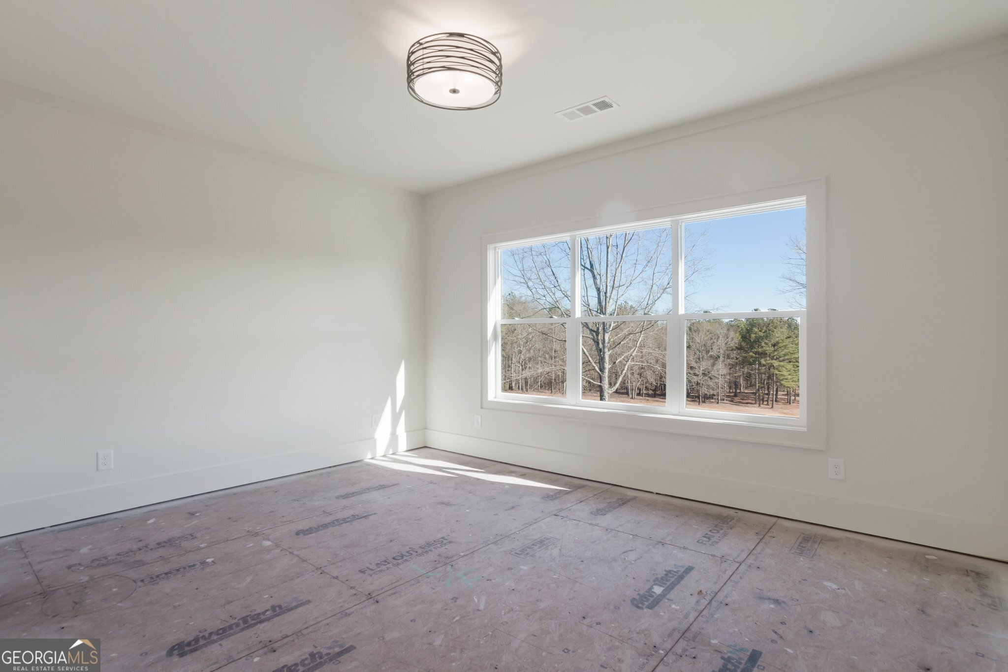 2819 Kestrel Drive