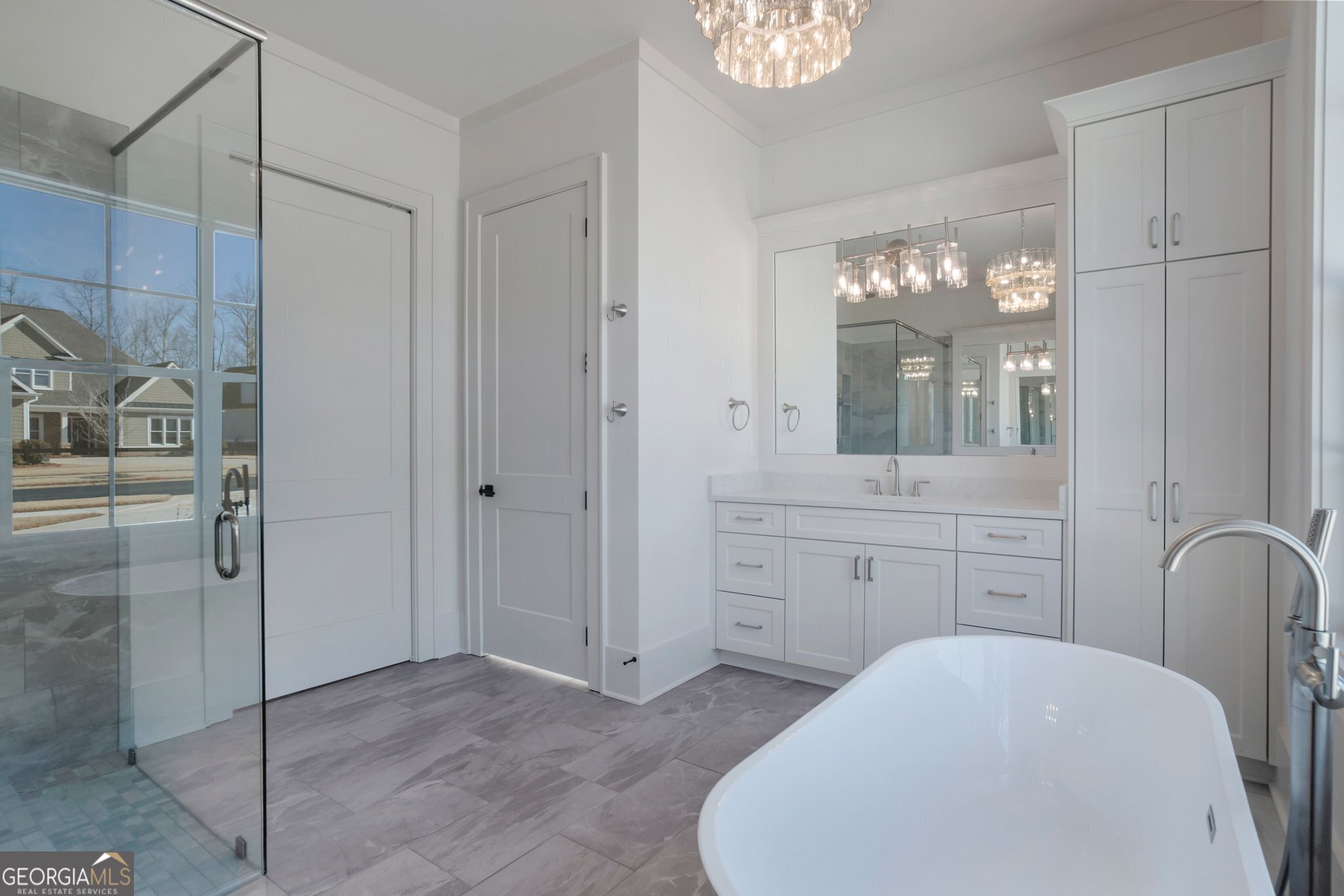 2819 Kestrel Drive