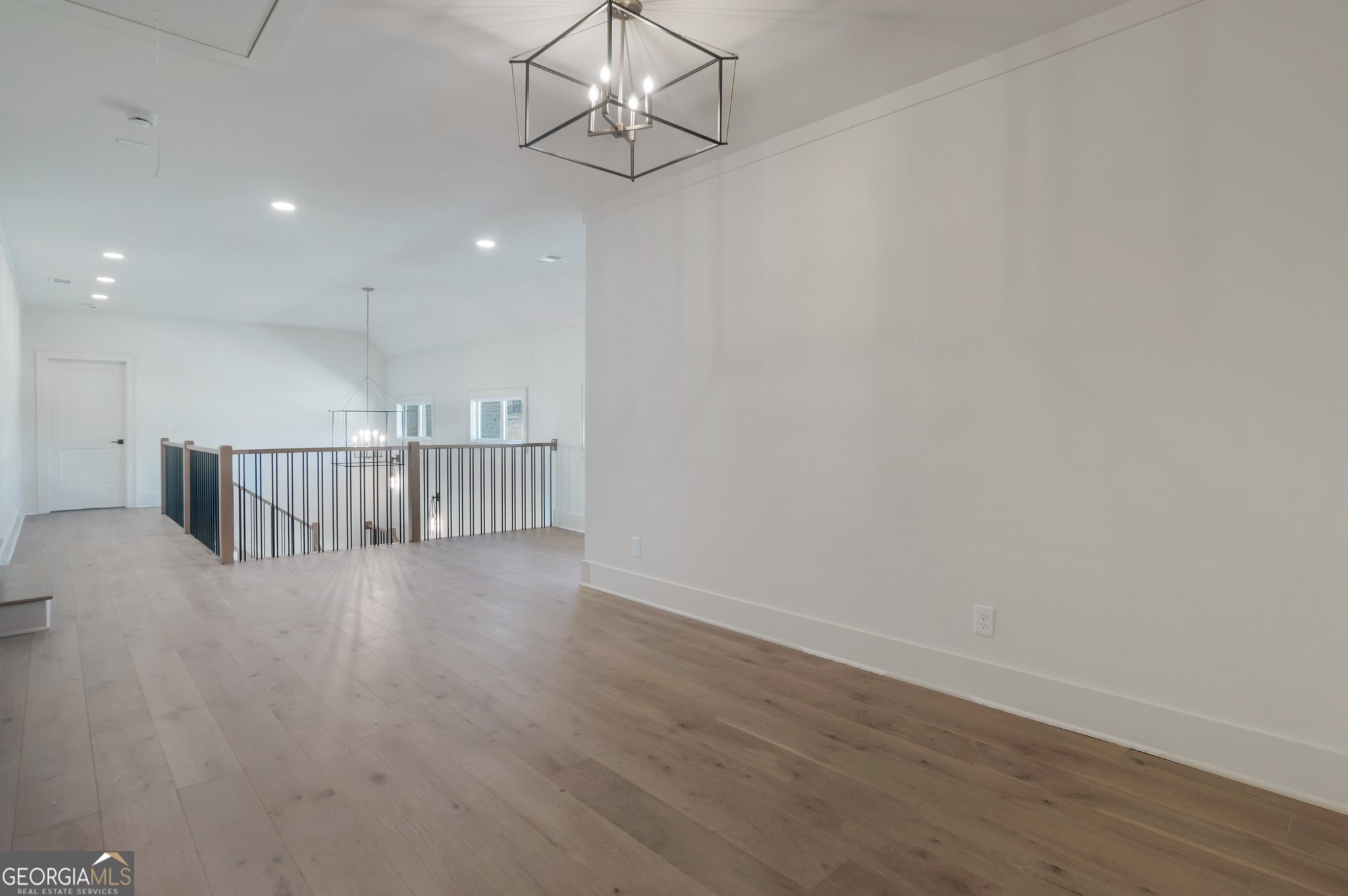 2819 Kestrel Drive