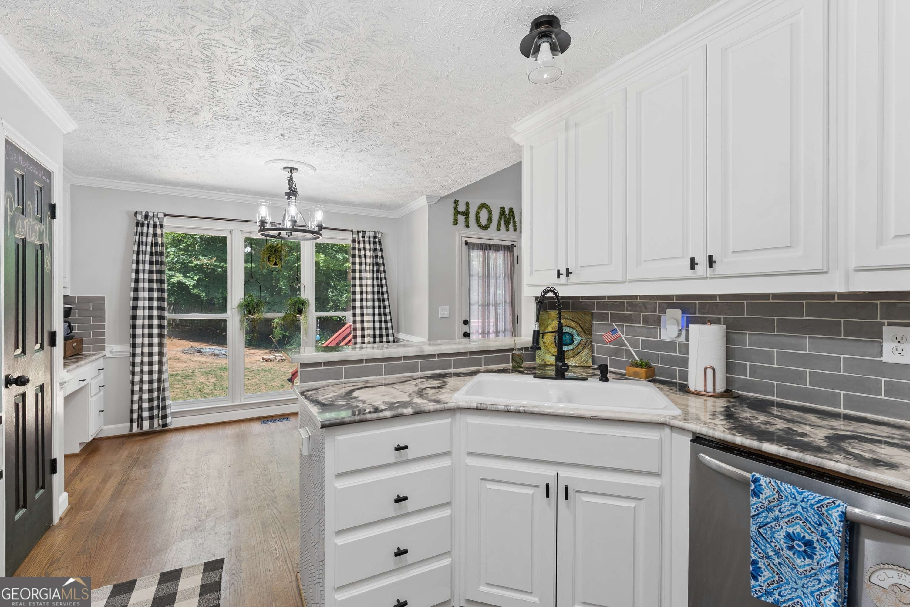 850 Ivy Ridge Drive