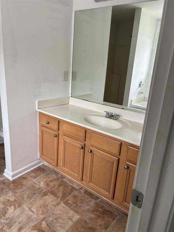2517 Centennial Commons View