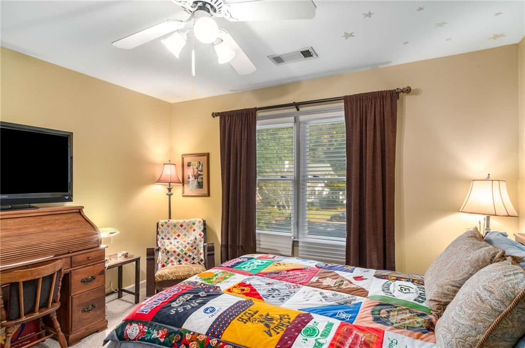 2662 Collins Port Cove