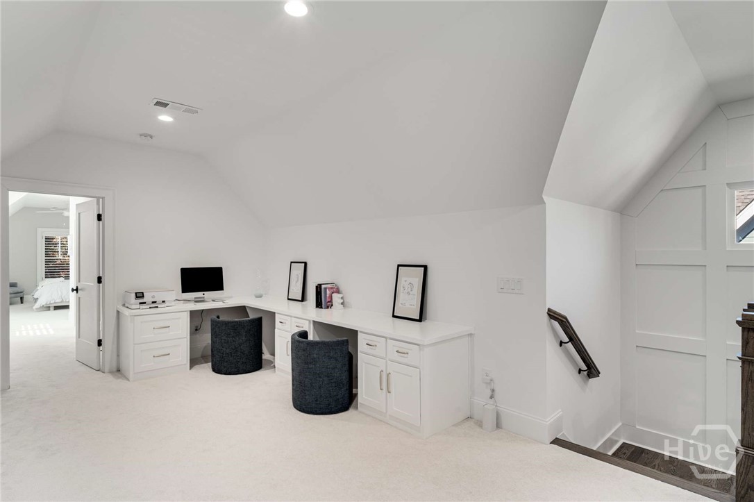 2030 Greenleffe Drive