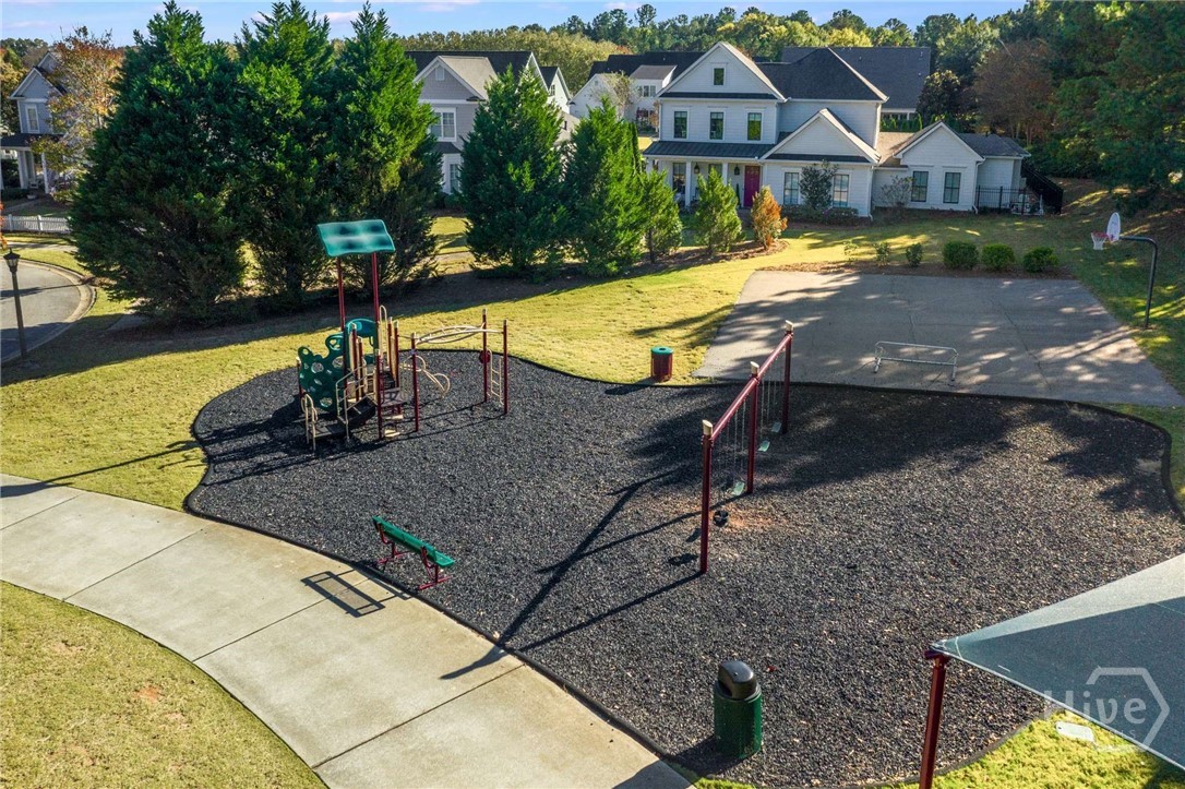 2030 Greenleffe Drive