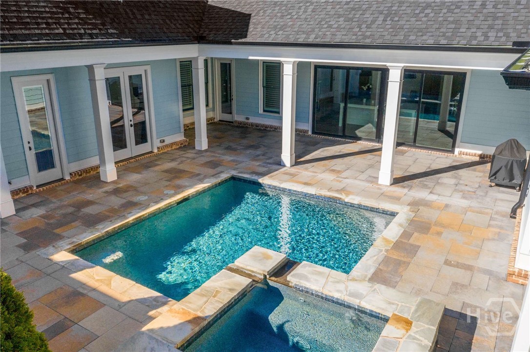 2030 Greenleffe Drive