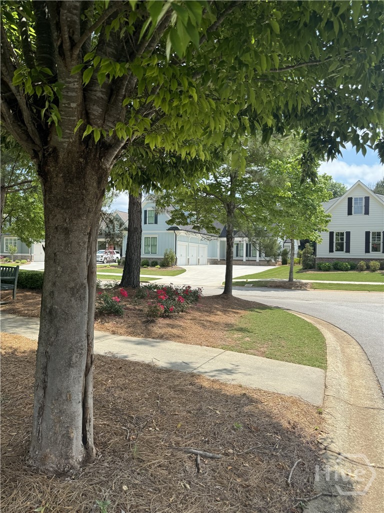 2030 Greenleffe Drive