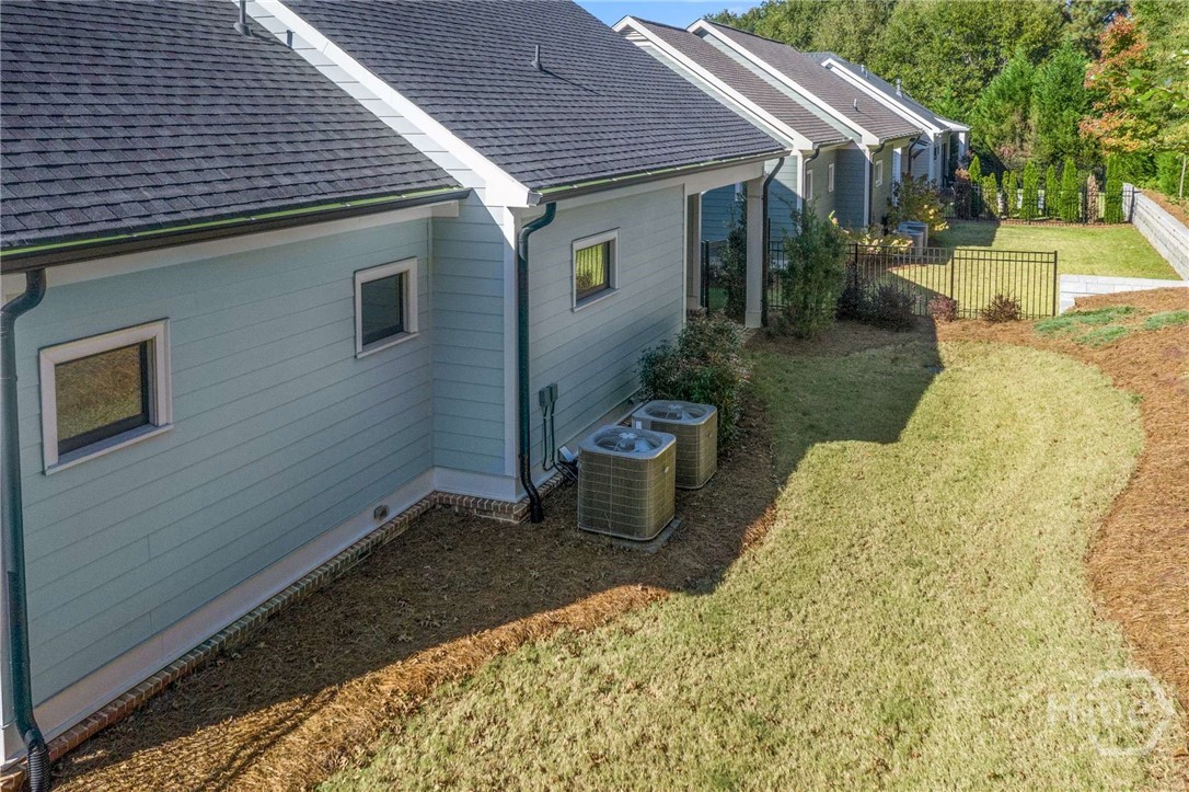 2030 Greenleffe Drive