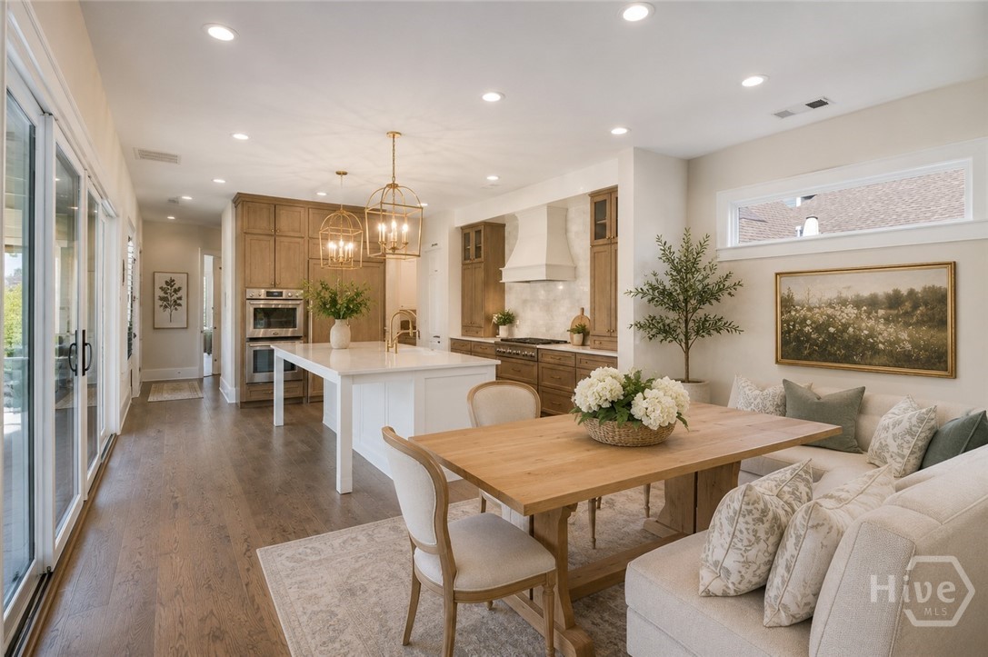 2030 Greenleffe Drive