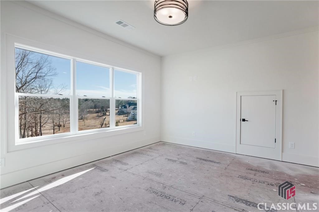 2819 Kestrel Drive