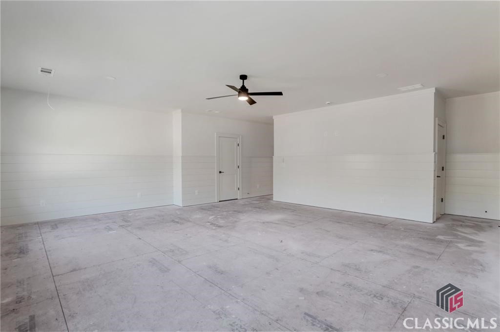 2819 Kestrel Drive