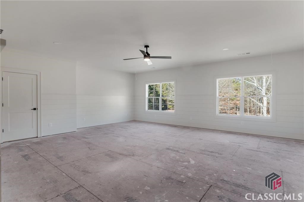 2819 Kestrel Drive
