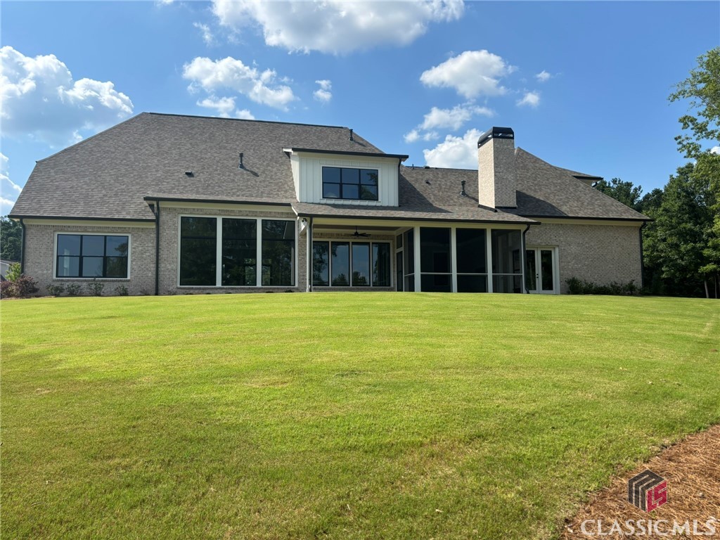 2819 Kestrel Drive