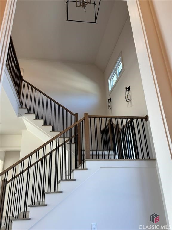 2819 Kestrel Drive
