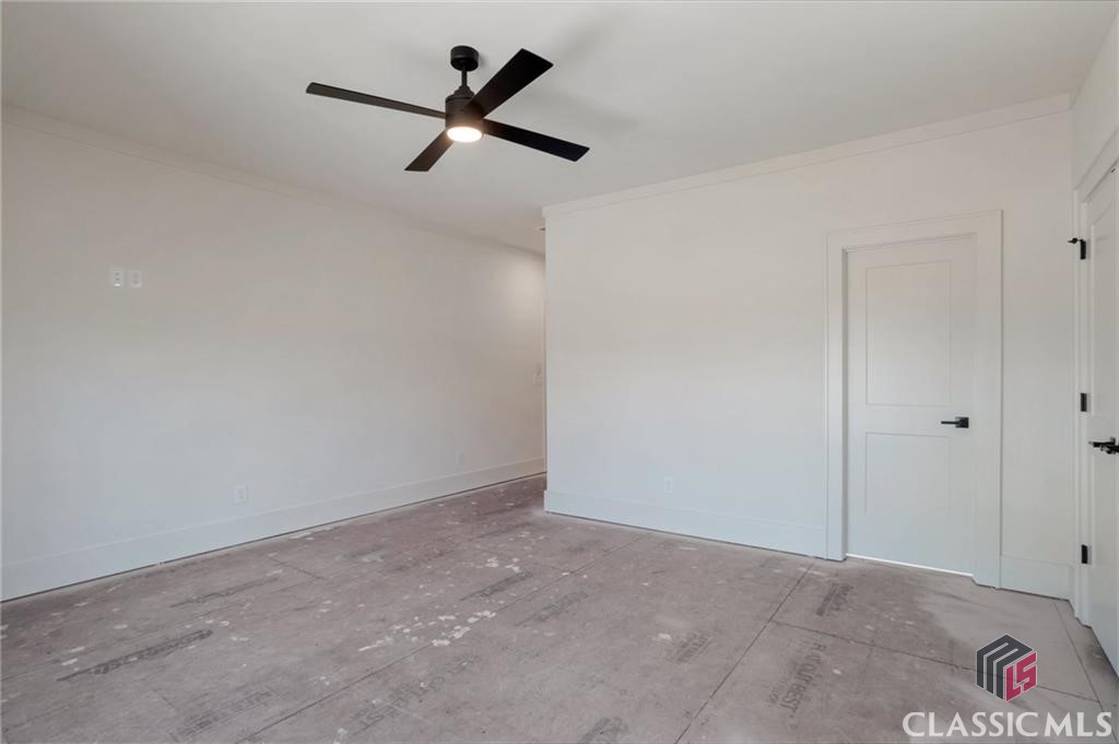 2819 Kestrel Drive