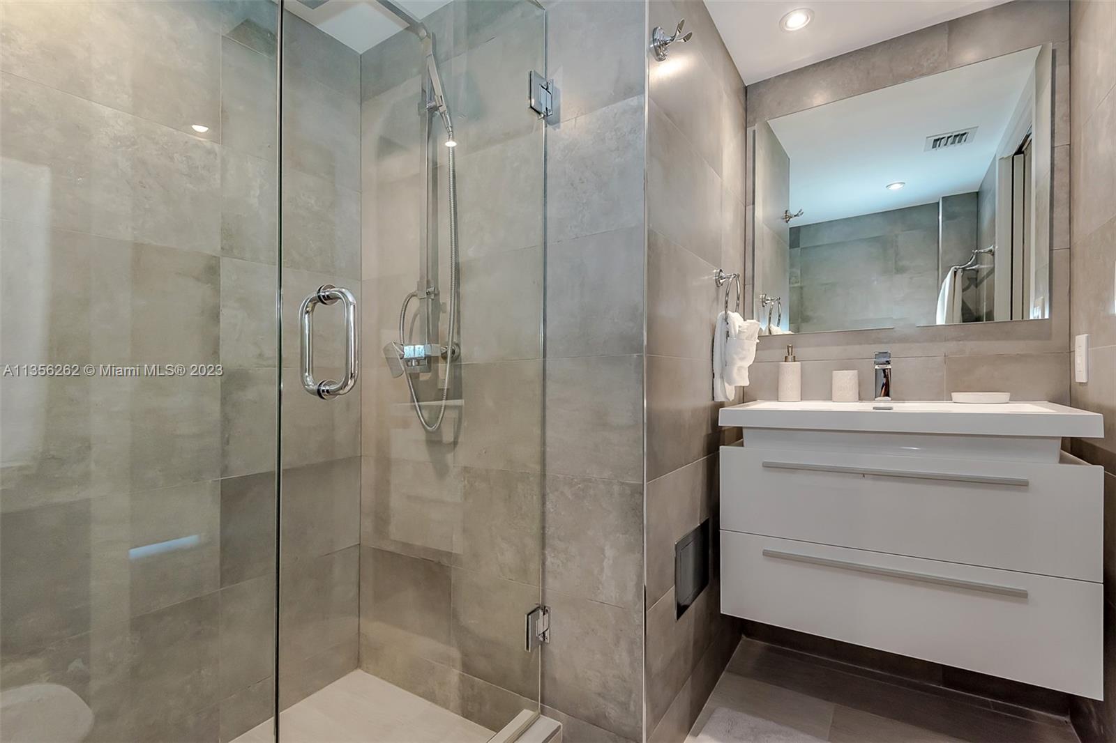 90 Alton Rd Unit: 2410