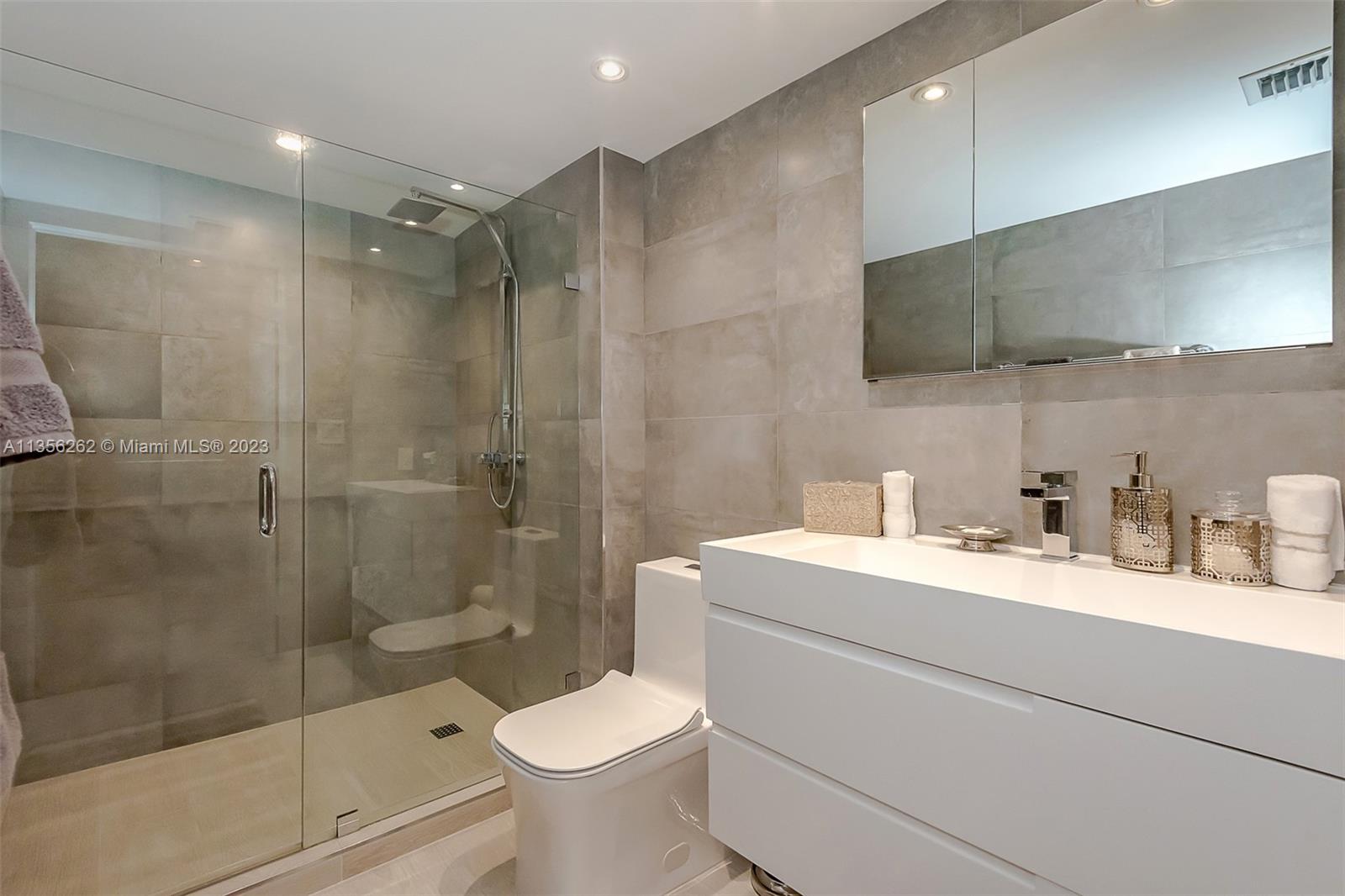 90 Alton Rd Unit: 2410