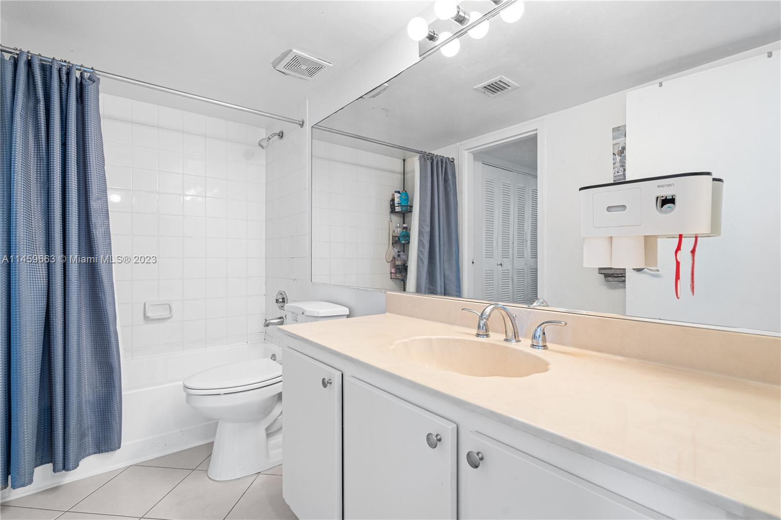 7601 E Treasure Dr Unit: 1720
