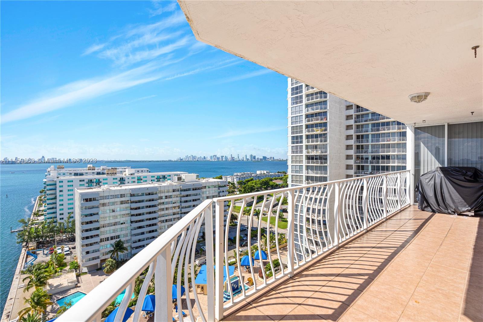 7601 E Treasure Dr Unit: 1720