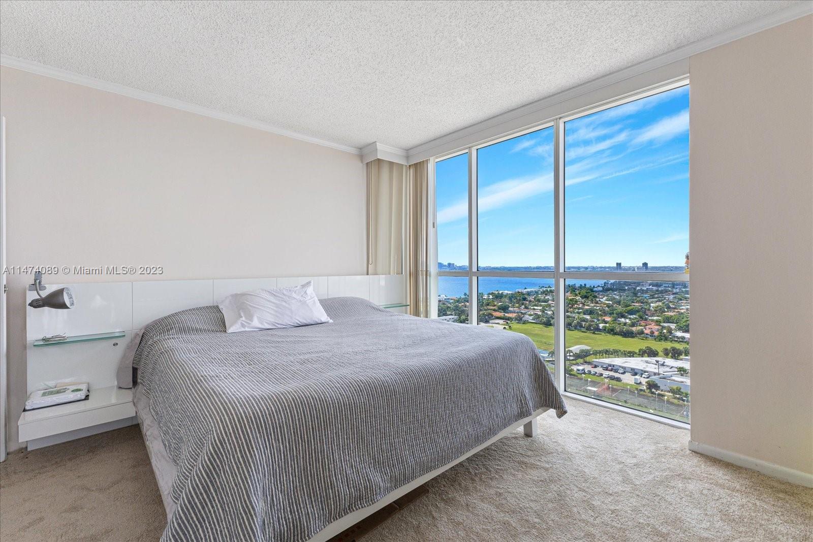 7601 E Treasure Dr Unit: 2311