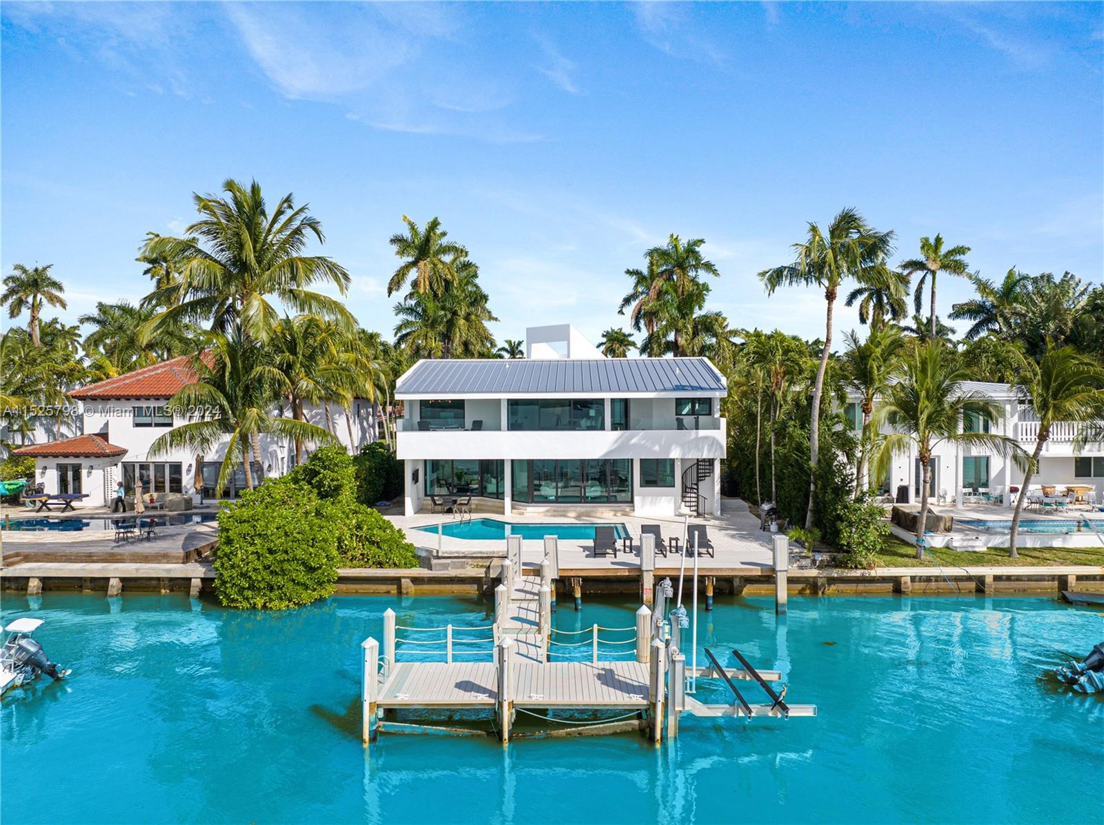 7720 Miami View Dr