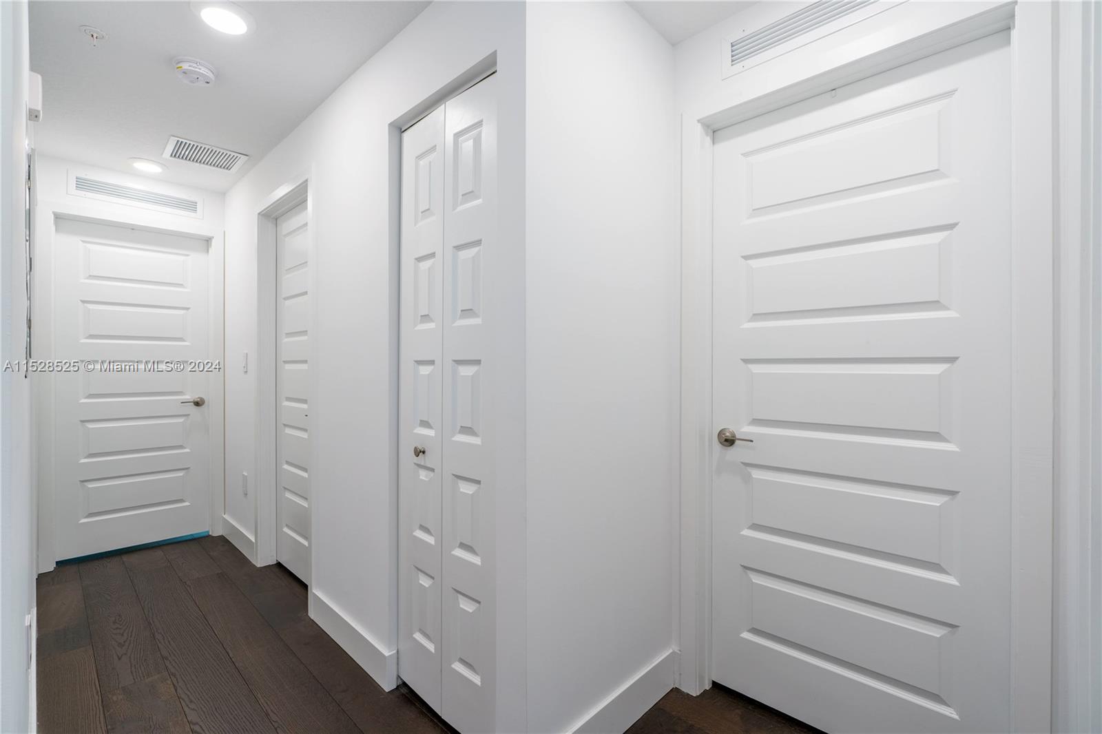 4725 NW 85th Ave Unit: 14