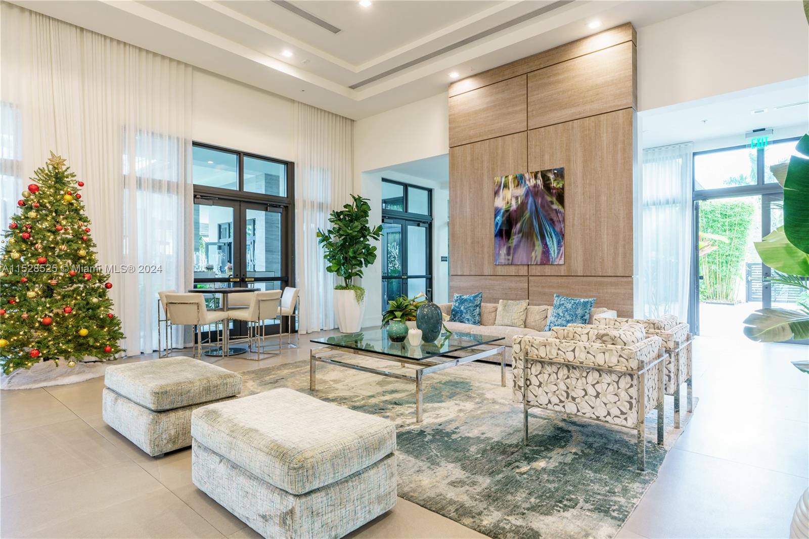 4725 NW 85th Ave Unit: 14