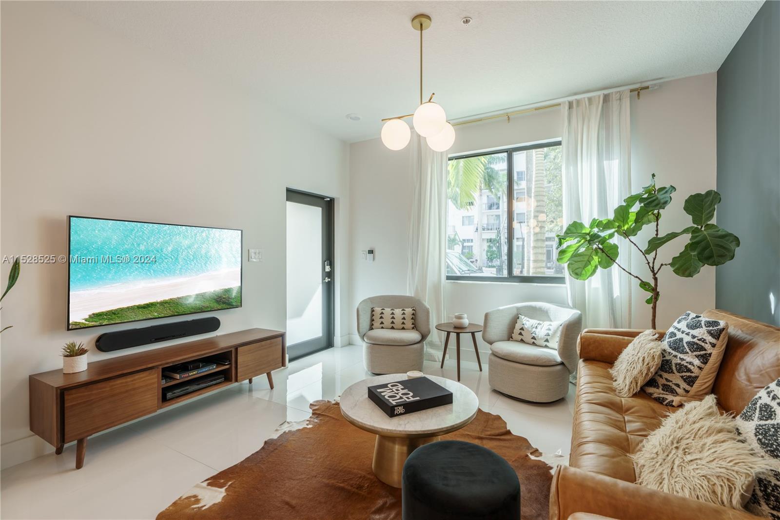 4725 NW 85th Ave Unit: 14