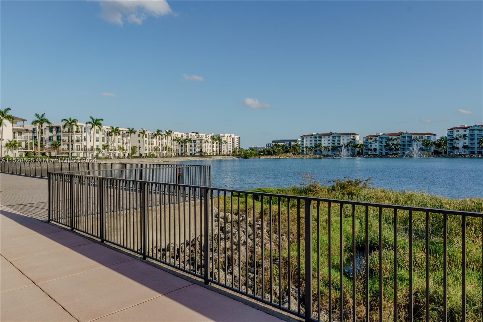 4725 NW 85th Ave Unit: 14