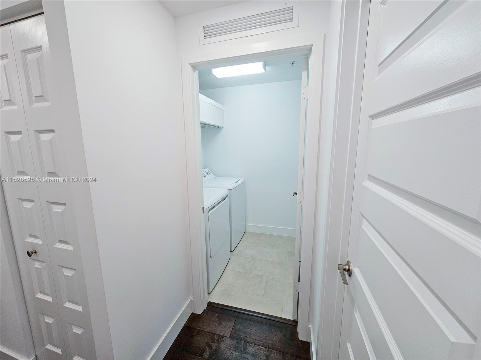 4725 NW 85th Ave Unit: 14