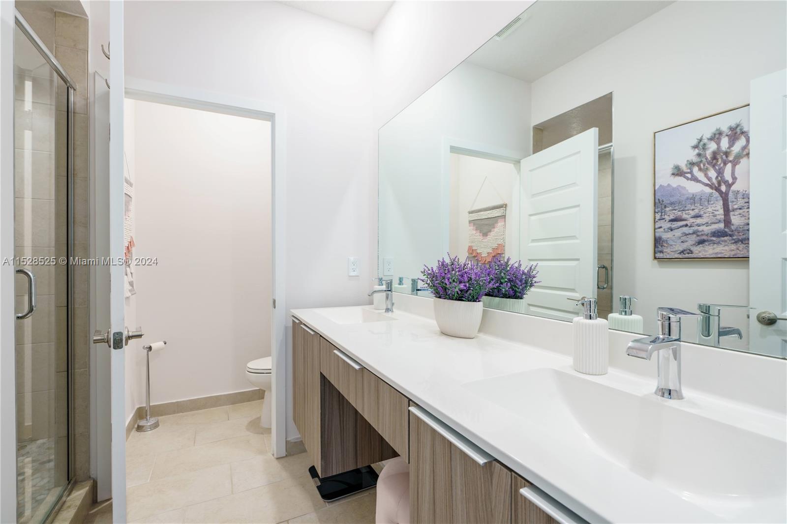 4725 NW 85th Ave Unit: 14