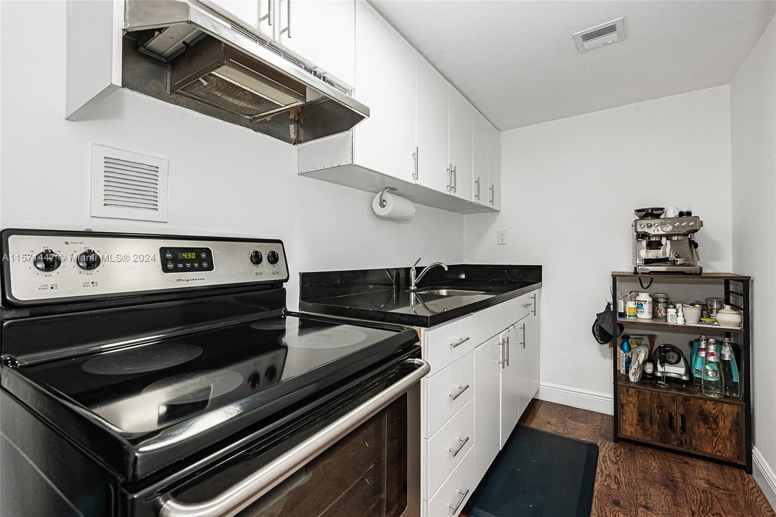 1200 West Ave # 1012