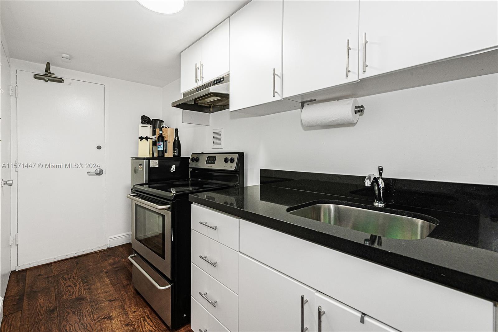 1200 West Ave # 1012