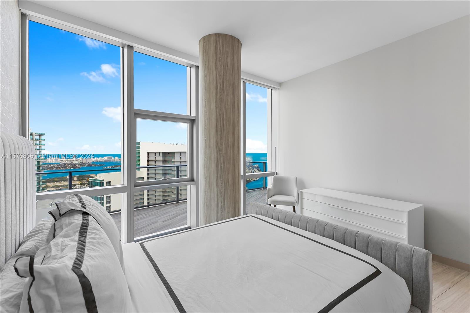 851 NE 1st Ave # 5201