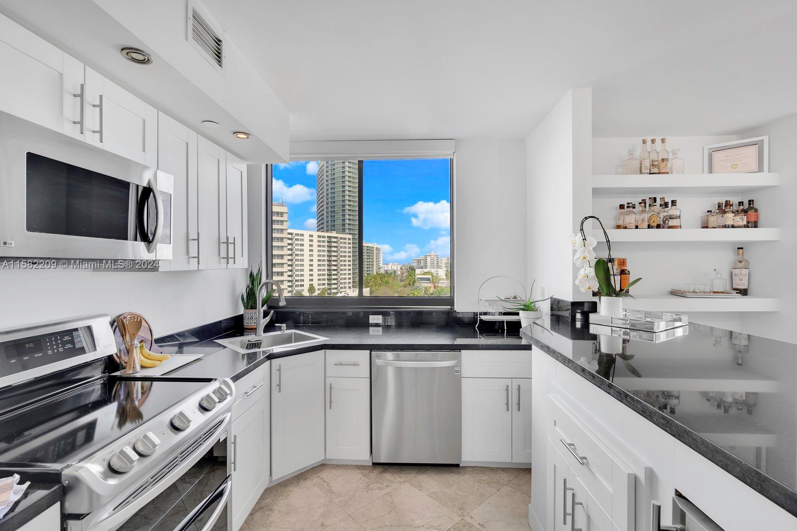 1330 West Ave # 807